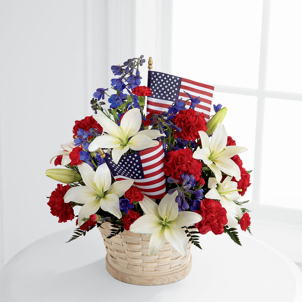 American Glory Bouquet – ROSEMARY & PEPPER FLOWER CO, Gaylord MI