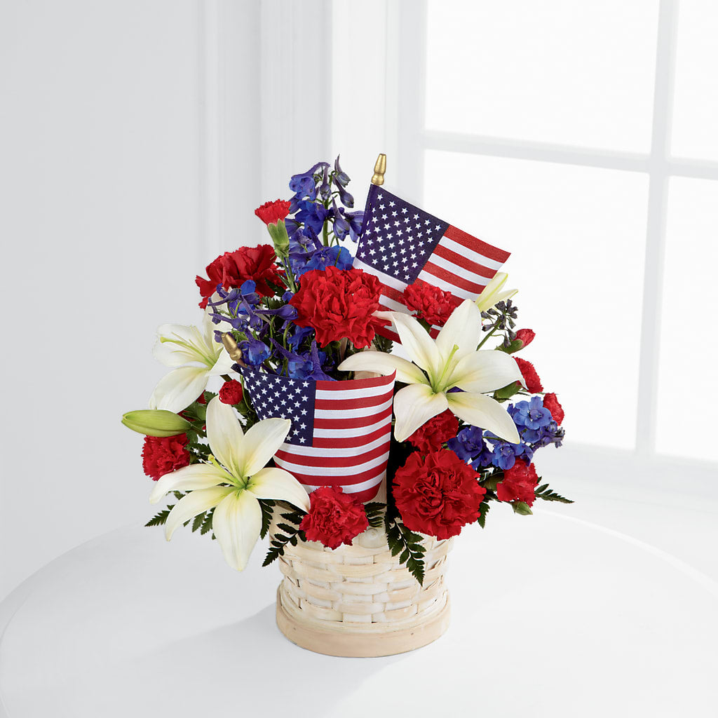 American Glory Bouquet – ROSEMARY & PEPPER FLOWER CO, Gaylord MI