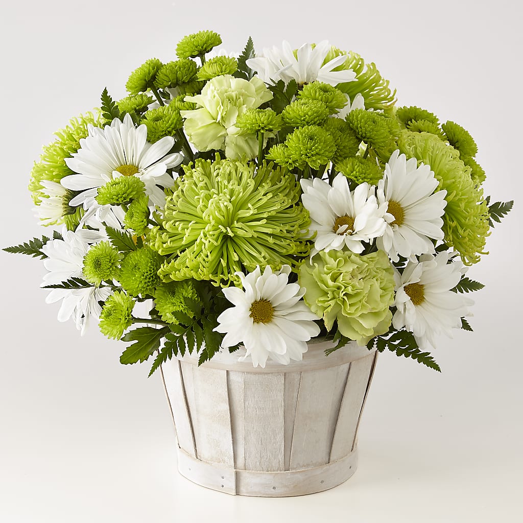 Lucky Charm Basket (Standard) – ROSEMARY & PEPPER FLOWER CO, Gaylord MI