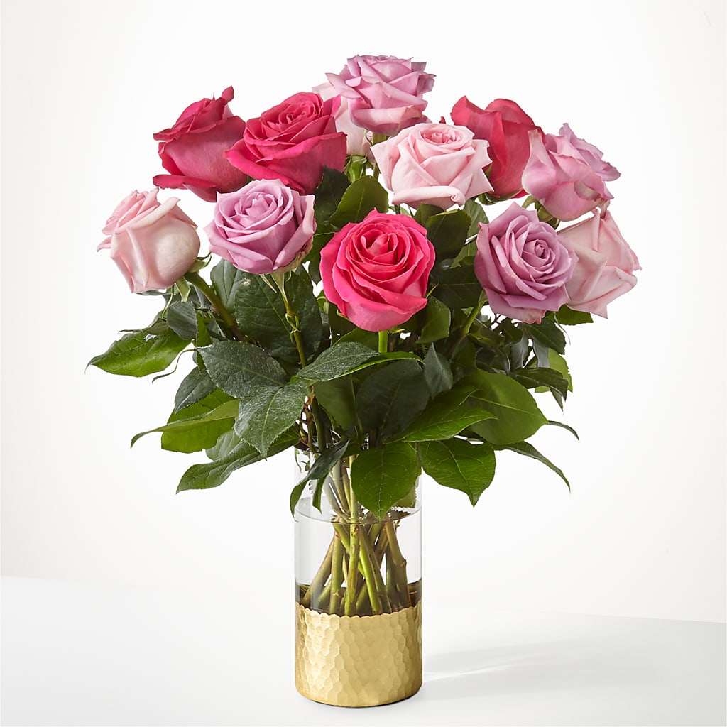 Pure Beauty Mixed Roses – ROSEMARY & PEPPER FLOWER CO, Gaylord MI