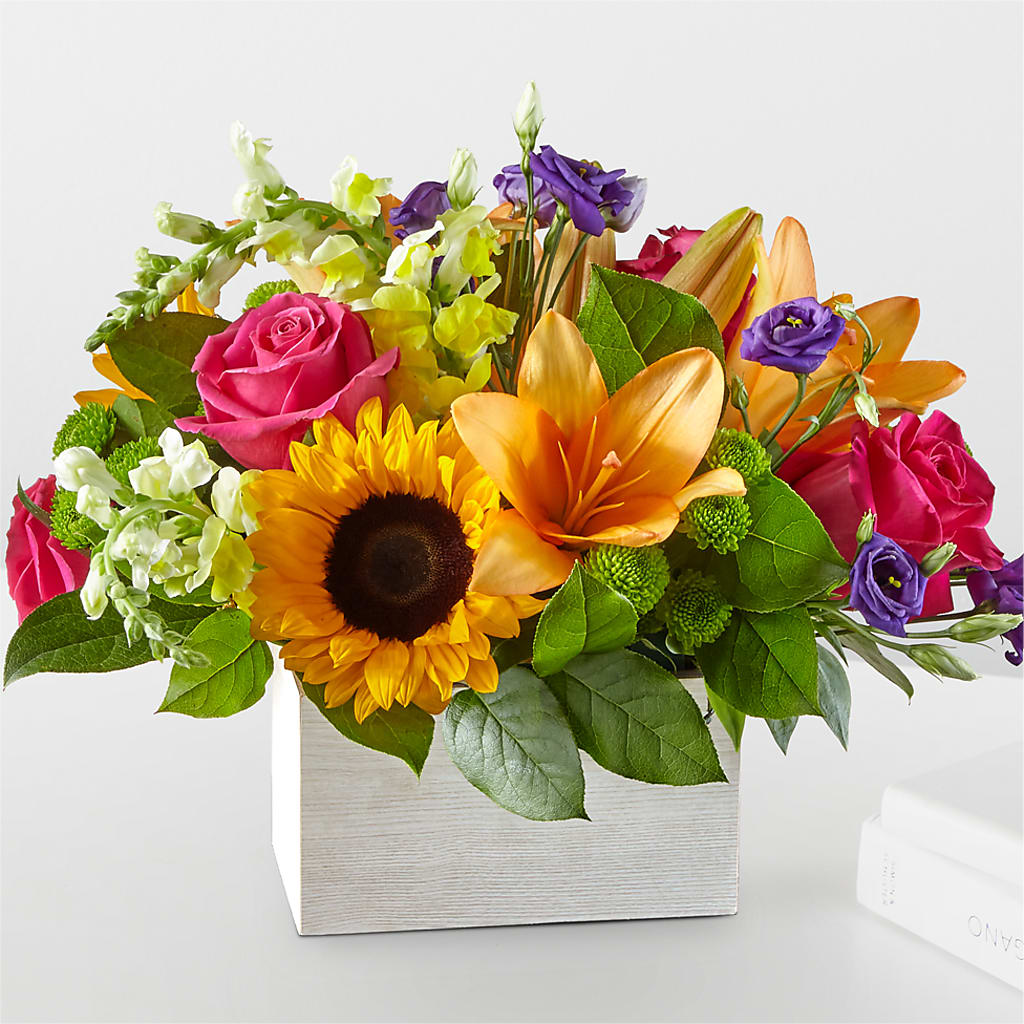Best Day Box Bouquet – ROSEMARY & PEPPER FLOWER CO, Gaylord MI