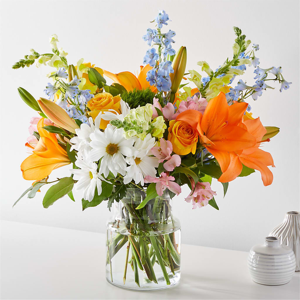 Sun Salutation Bouquet – ROSEMARY & PEPPER FLOWER CO, Gaylord MI