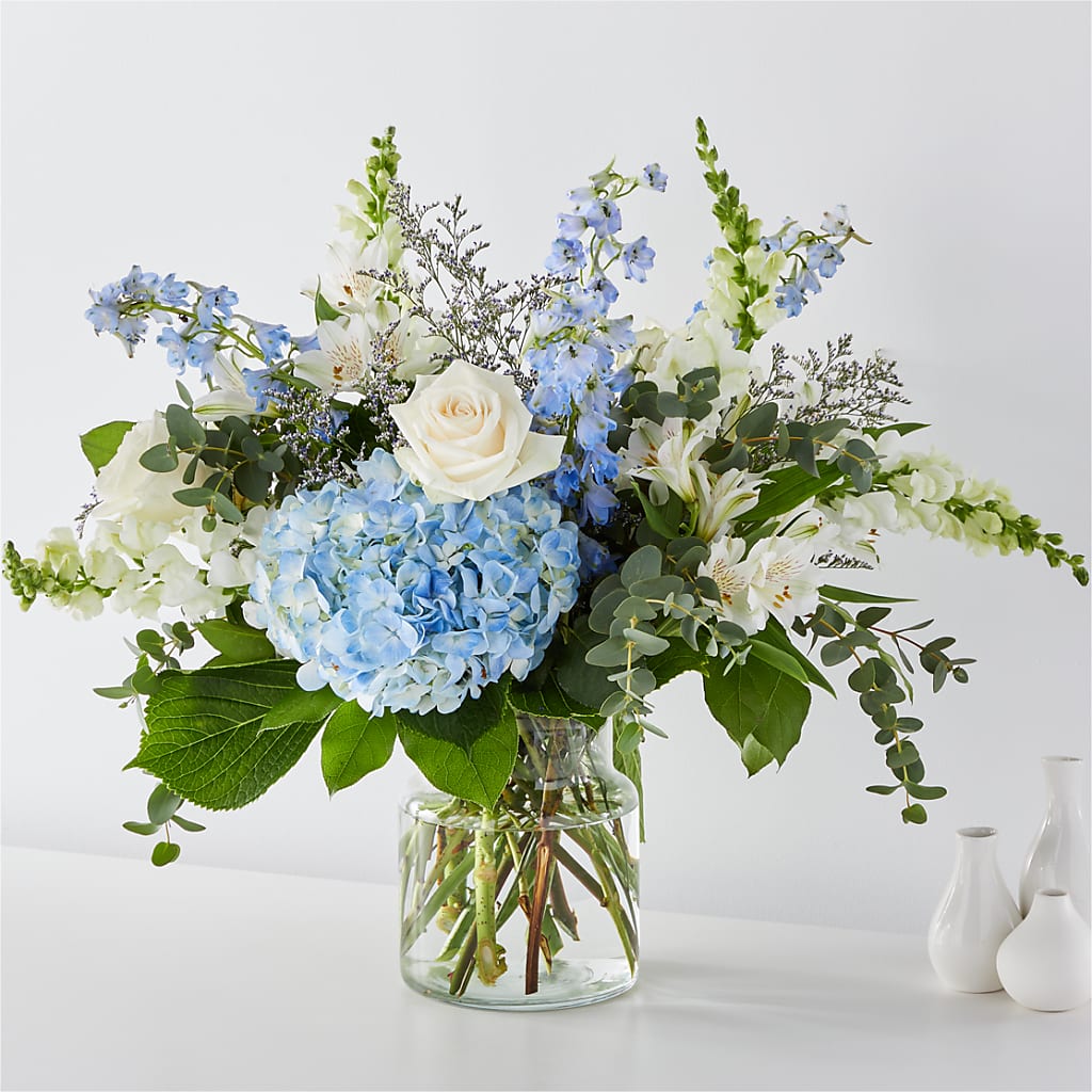 Coastal Blossom Bouquet – ROSEMARY & PEPPER FLOWER CO, Gaylord MI