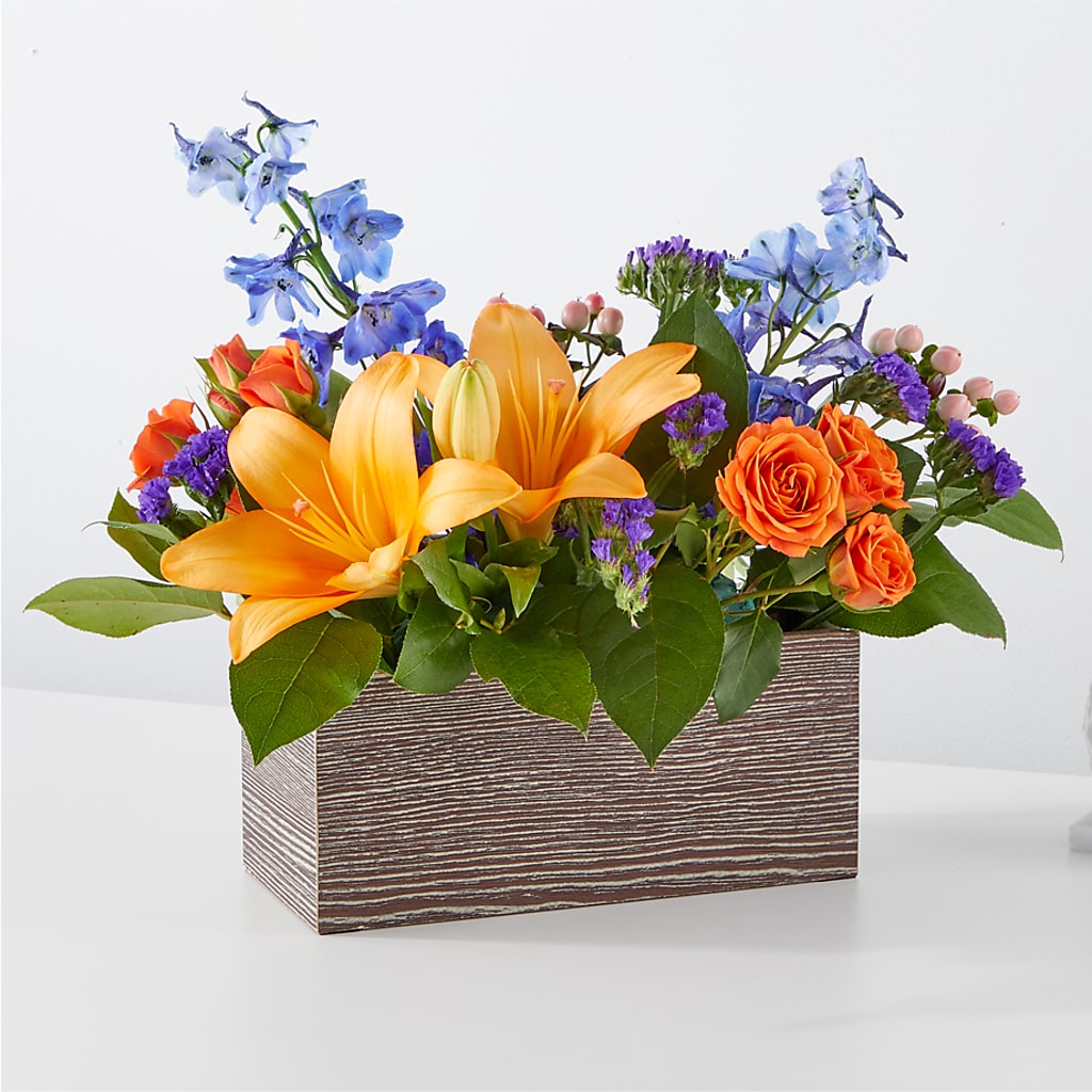 Radiant Citrus Box Bouquet – ROSEMARY & PEPPER FLOWER CO, Gaylord MI