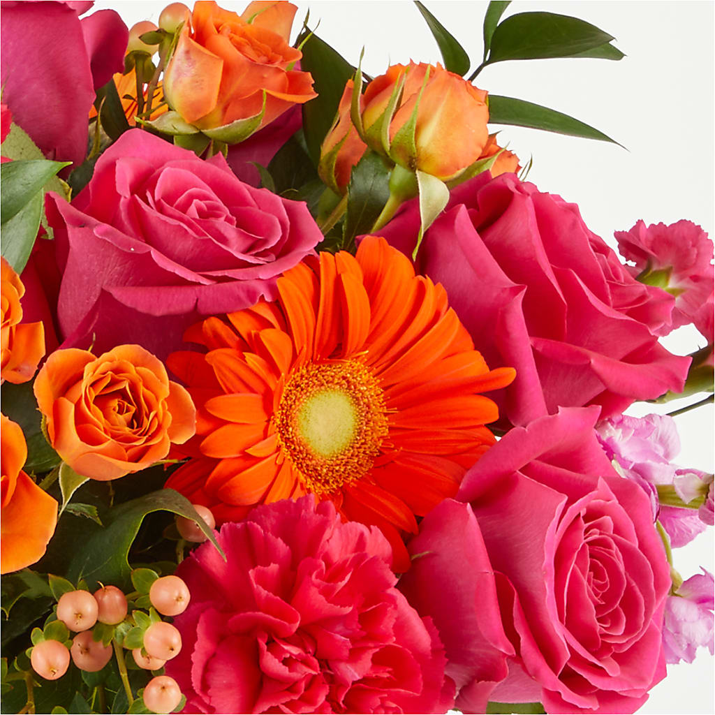 Florist Designed Mixed Bouquet – ROSEMARY & PEPPER FLOWER CO, Gaylord MI