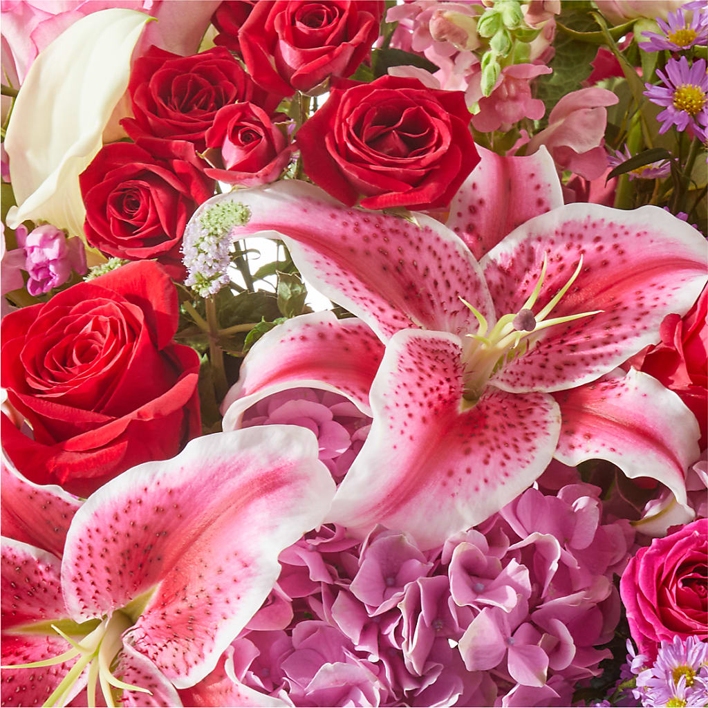 Better Together - A Luxury Florist Original – ROSEMARY & PEPPER FLOWER CO, Gaylord MI