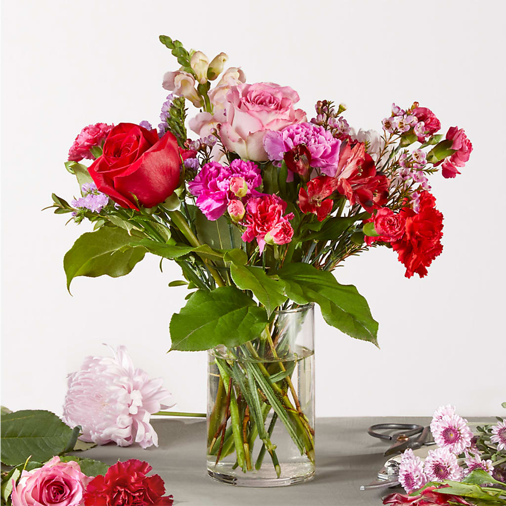 Regal Jewel – A Florist Original – ROSEMARY & PEPPER FLOWER CO, Gaylord MI
