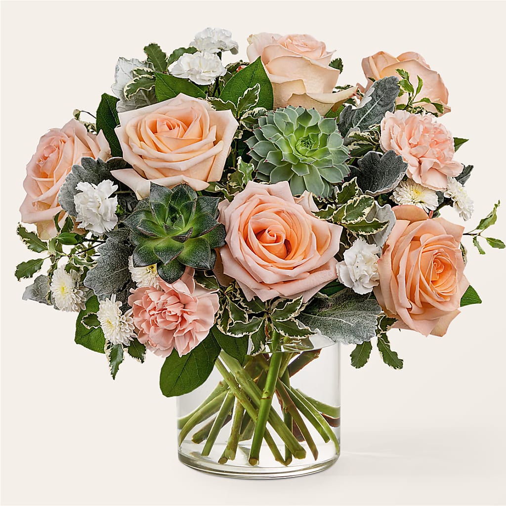 Sweet Tea Bouquet – ROSEMARY & PEPPER FLOWER CO, Gaylord MI