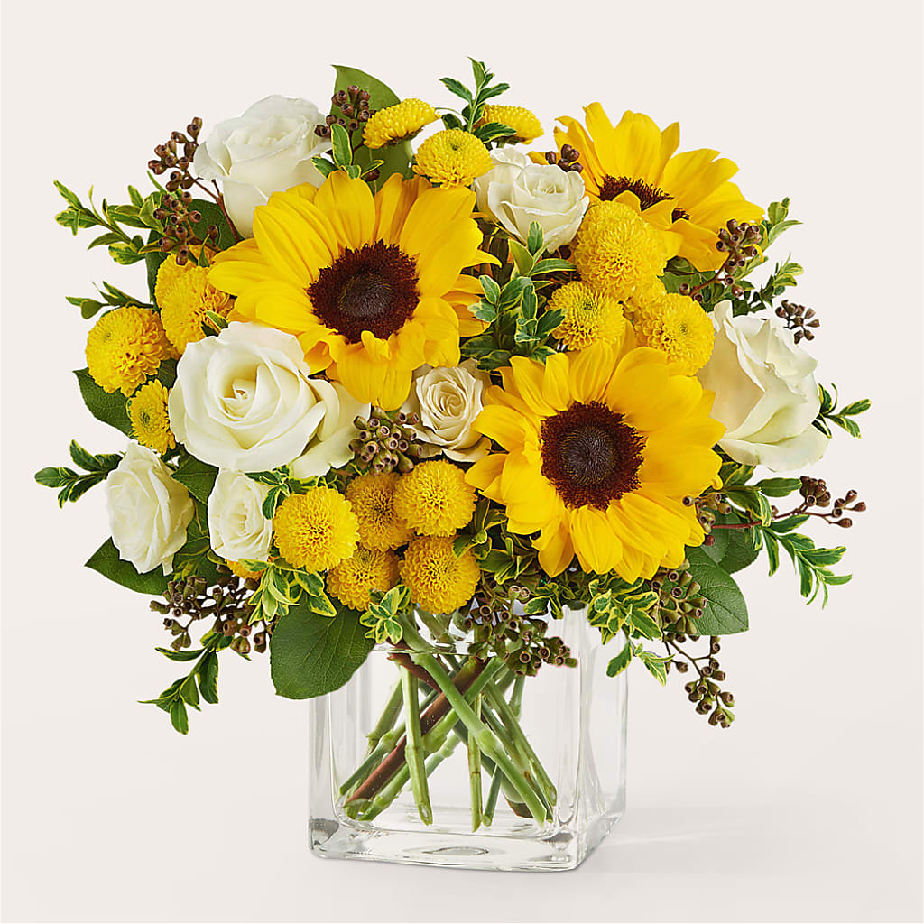 Luminous Morning Bouquet – ROSEMARY & PEPPER FLOWER CO, Gaylord MI