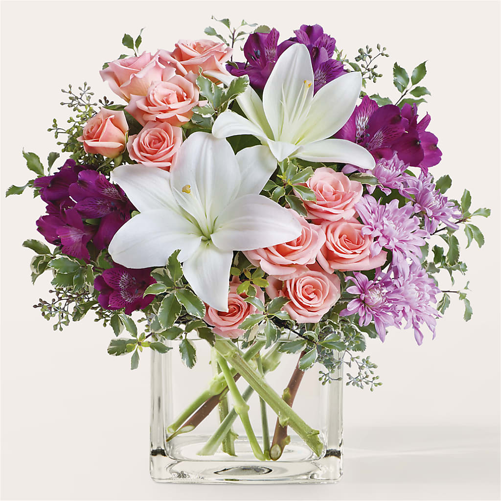 Mani Pedi Bouquet – ROSEMARY & PEPPER FLOWER CO, Gaylord MI