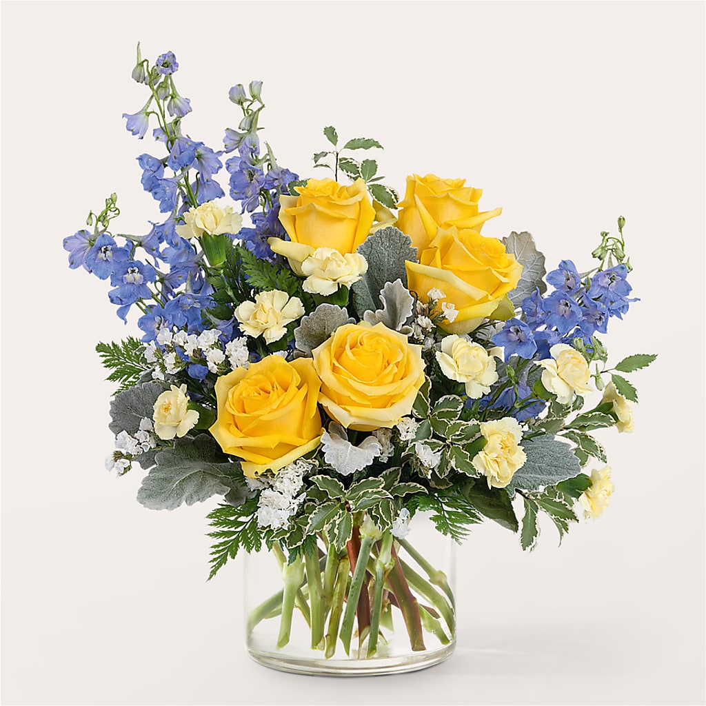 Butterfly Wings Bouquet – ROSEMARY & PEPPER FLOWER CO, Gaylord MI