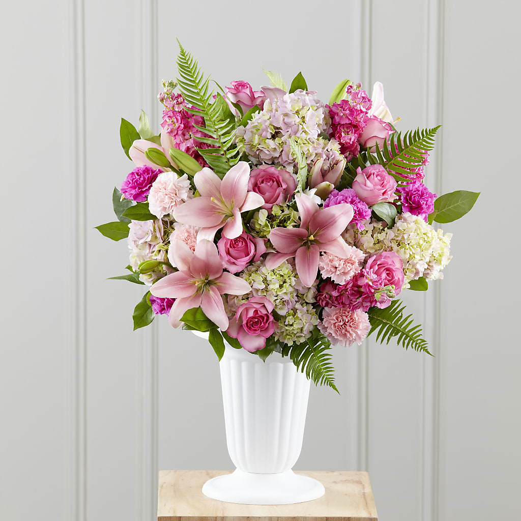 Never-Ending Love Arrangement – ROSEMARY & PEPPER FLOWER CO, Gaylord MI
