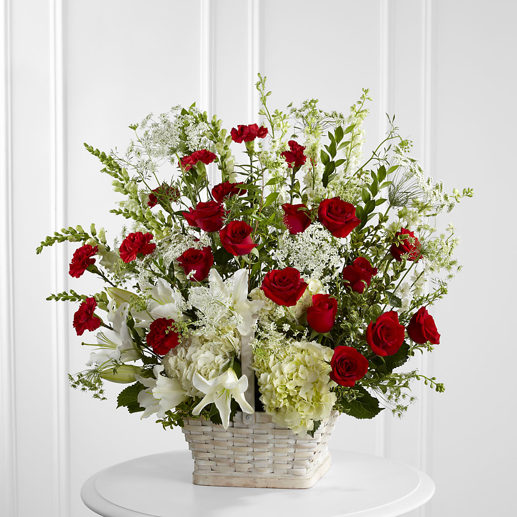In Loving Memory Arrangement – ROSEMARY & PEPPER FLOWER CO, Gaylord MI