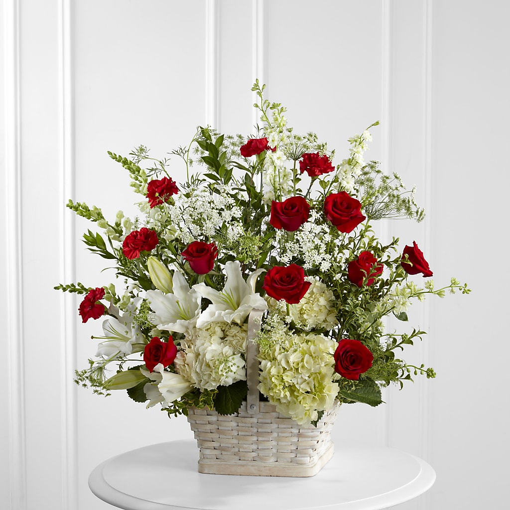 In Loving Memory Arrangement – ROSEMARY & PEPPER FLOWER CO, Gaylord MI