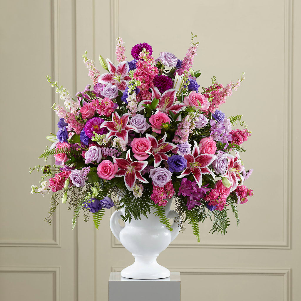 Peaceful Tribute Arrangement – ROSEMARY & PEPPER FLOWER CO, Gaylord MI