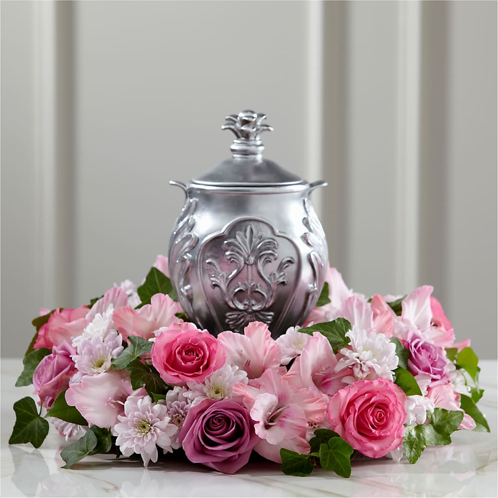 Glorious Tribute Arrangement – ROSEMARY & PEPPER FLOWER CO, Gaylord MI