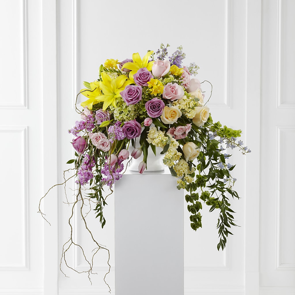 Display of Affection Arrangement – ROSEMARY & PEPPER FLOWER CO, Gaylord MI