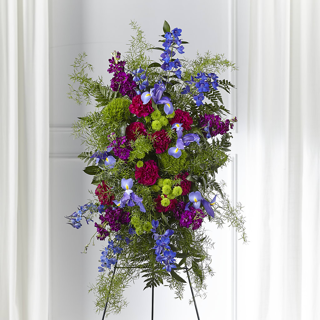 Heavenly Skies Standing Spray – ROSEMARY & PEPPER FLOWER CO, Gaylord MI