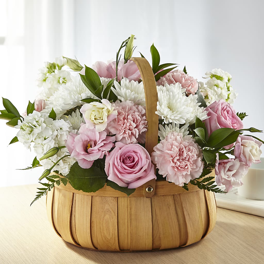 Always Graceful Basket – ROSEMARY & PEPPER FLOWER CO, Gaylord MI