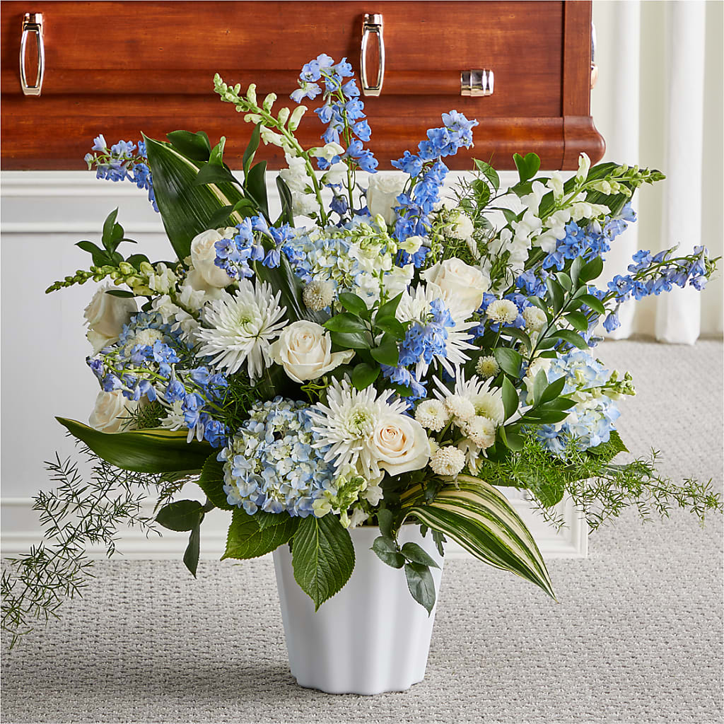 Everlasting Memories Floor Basket – ROSEMARY & PEPPER FLOWER CO, Gaylord MI