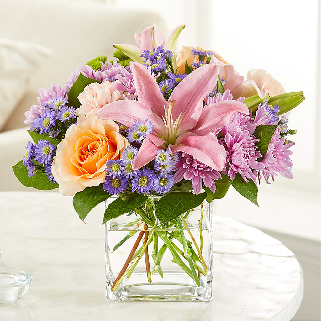 Delicate Details Bouquet – ROSEMARY & PEPPER FLOWER CO, Gaylord MI