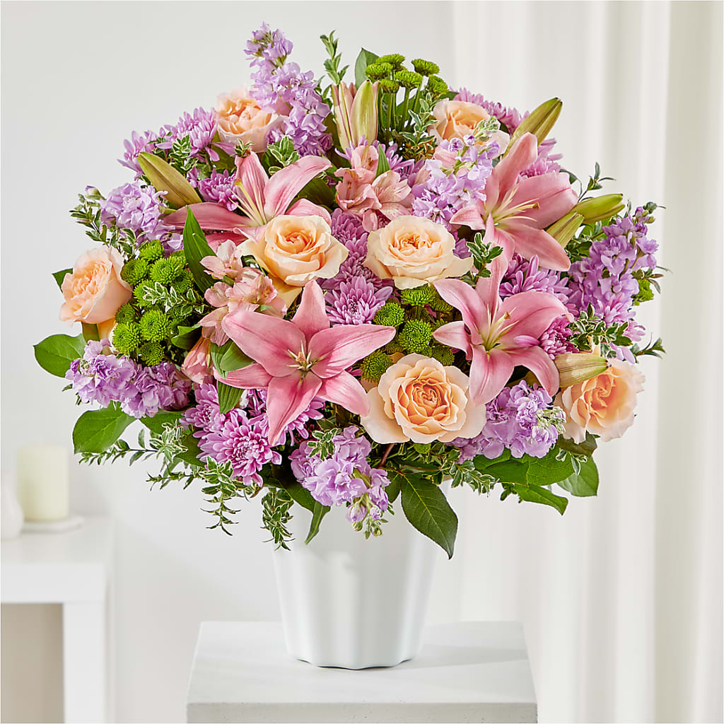 Supportive Embrace Tabletop Basket – ROSEMARY & PEPPER FLOWER CO, Gaylord MI
