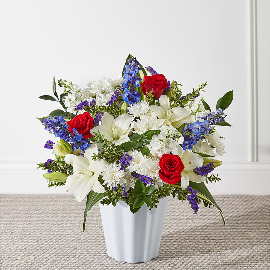 Consoled Floor Basket – ROSEMARY & PEPPER FLOWER CO, Gaylord MI
