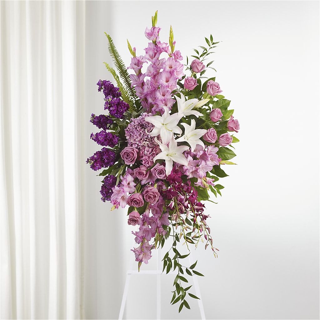Never Alone Standing Spray – ROSEMARY & PEPPER FLOWER CO, Gaylord MI