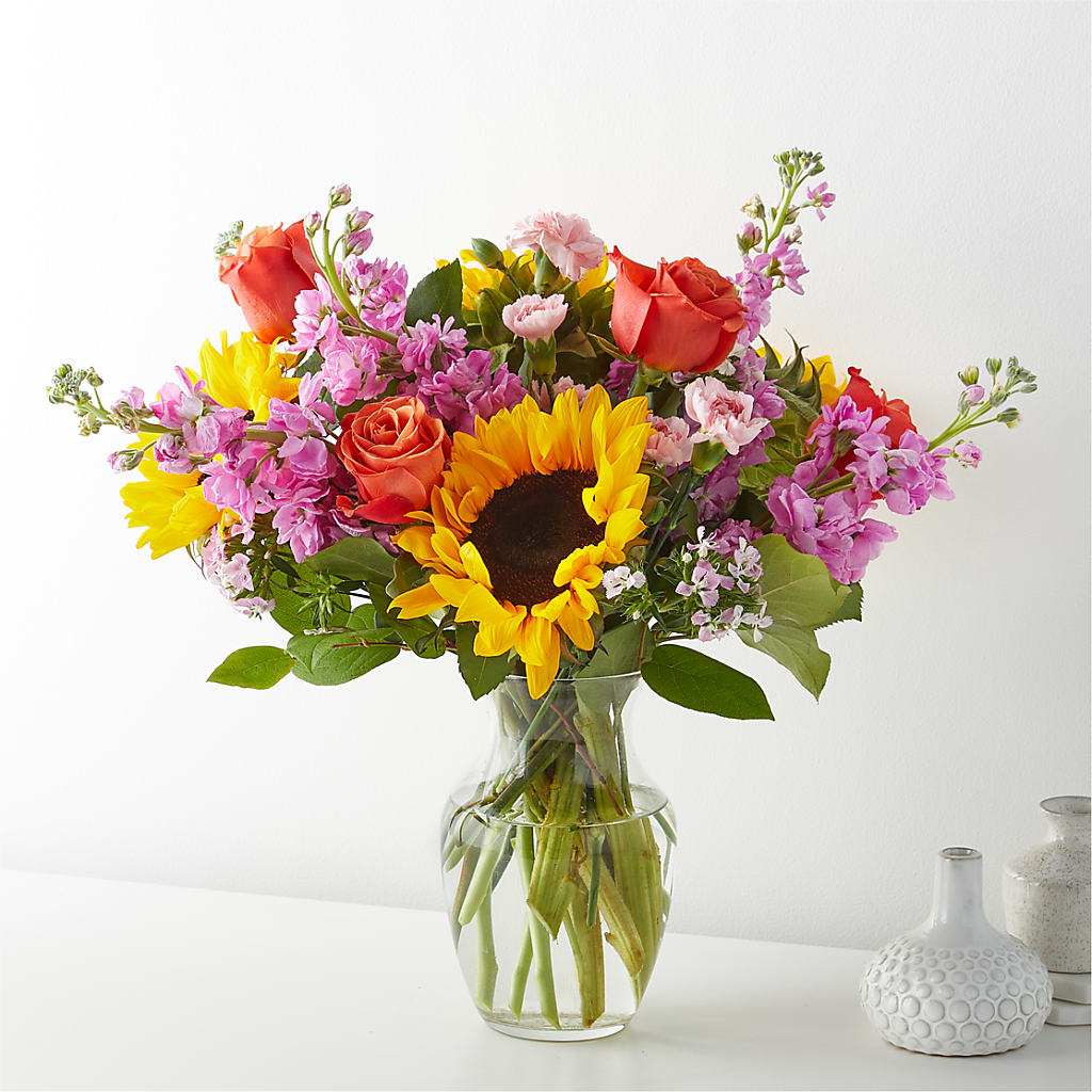 Yellow Brick Road Bouquet – ROSEMARY & PEPPER FLOWER CO, Gaylord MI