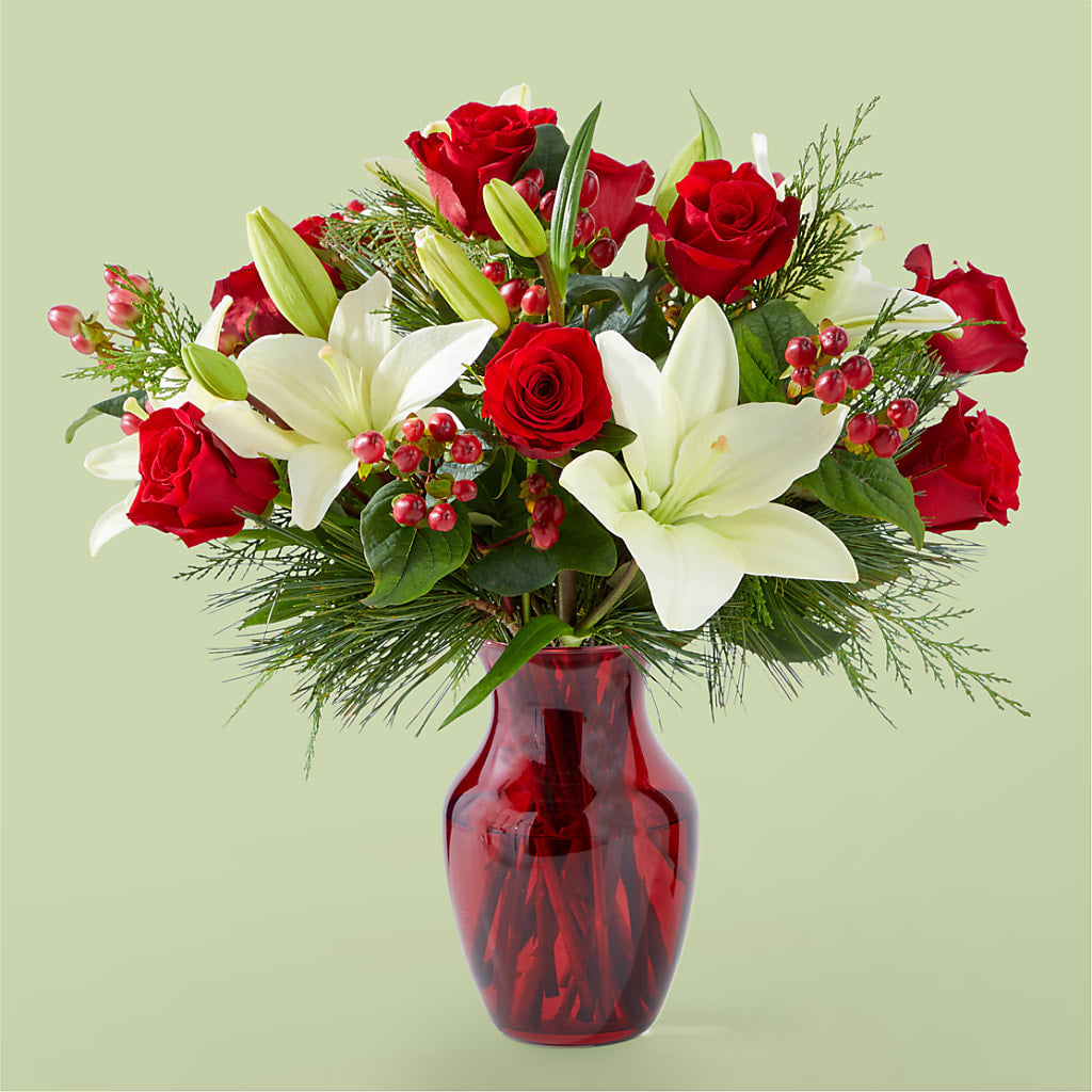 Evergreen Delight Bouquet – ROSEMARY & PEPPER FLOWER CO, Gaylord MI