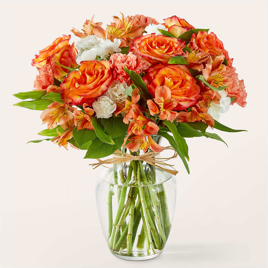 Apricot Glow Bouquet – ROSEMARY & PEPPER FLOWER CO, Gaylord MI