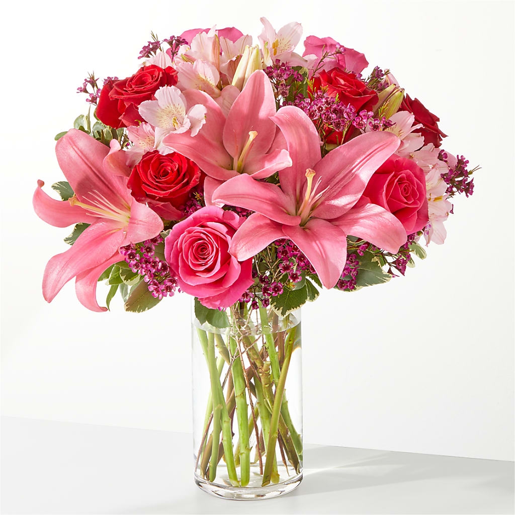 Lucky in Love Bouquet – ROSEMARY & PEPPER FLOWER CO, Gaylord MI
