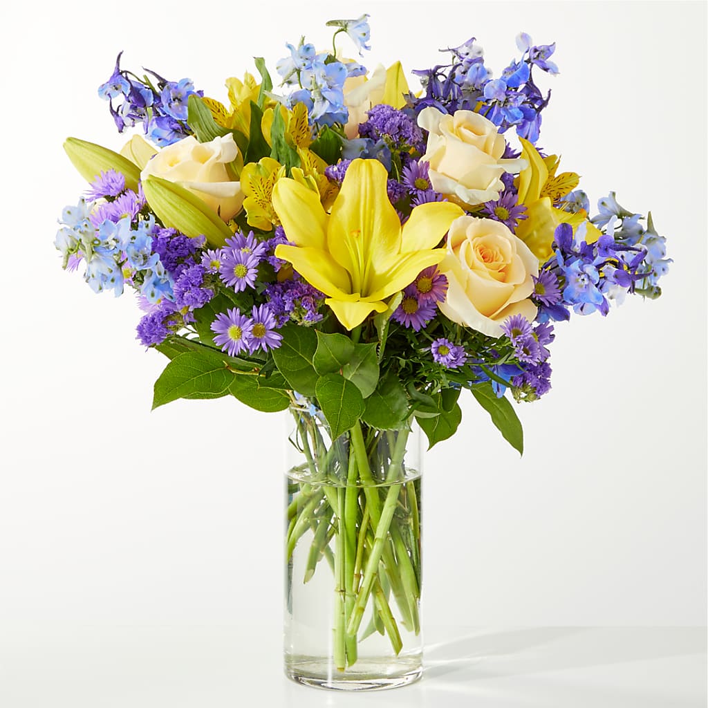 Limoncello Bouquet – ROSEMARY & PEPPER FLOWER CO, Gaylord MI
