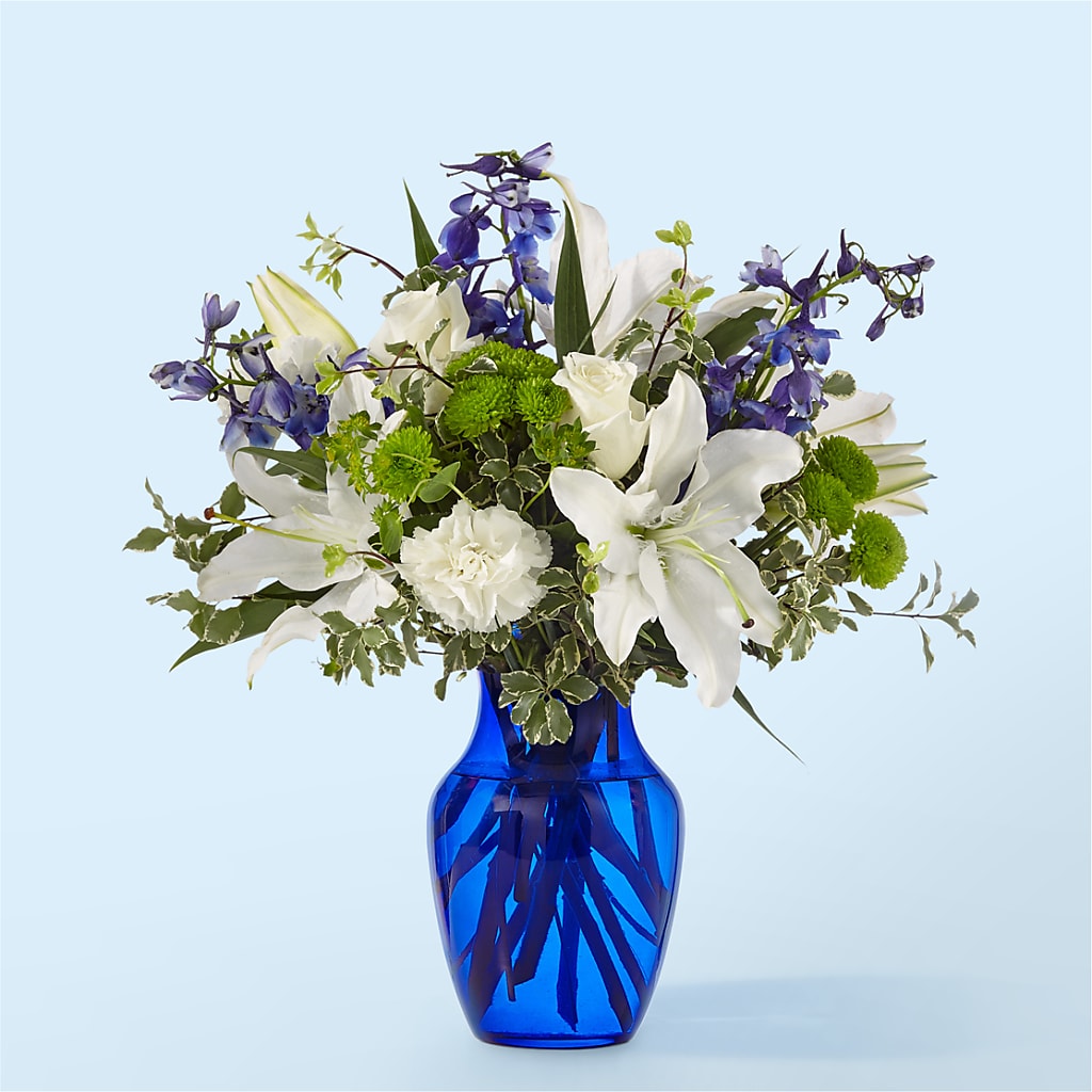 Santorini Bouquet – ROSEMARY & PEPPER FLOWER CO, Gaylord MI