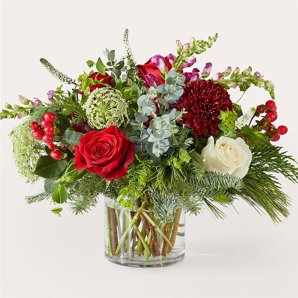 Cranberry Fizz Bouquet – ROSEMARY & PEPPER FLOWER CO, Gaylord MI