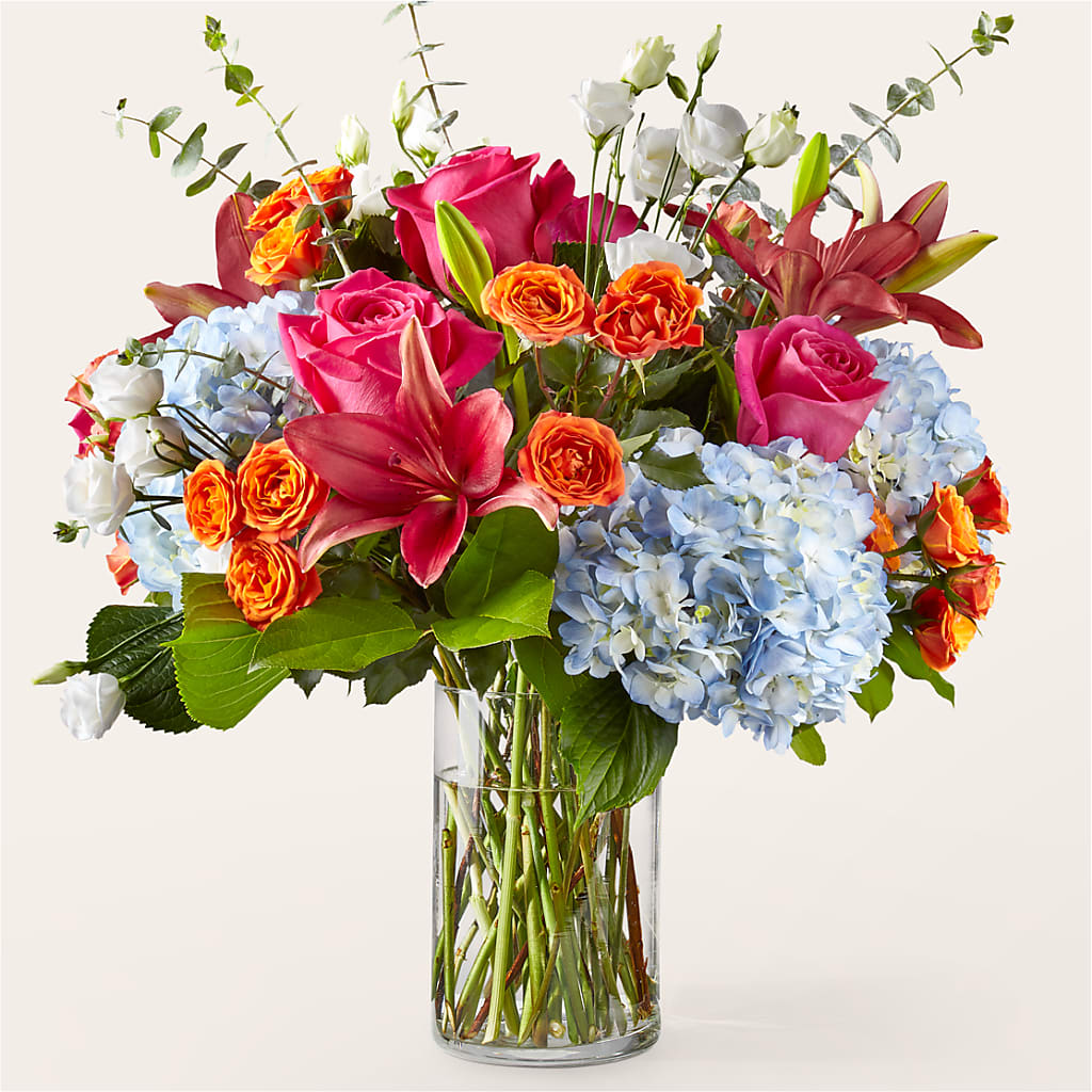 Awestruck Luxury Bouquet – ROSEMARY & PEPPER FLOWER CO, Gaylord MI