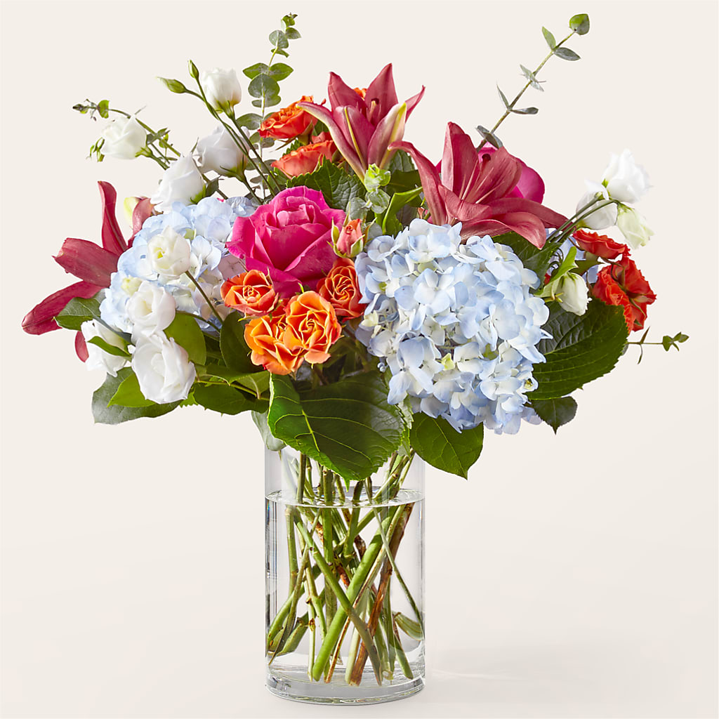 Awestruck Luxury Bouquet – ROSEMARY & PEPPER FLOWER CO, Gaylord MI