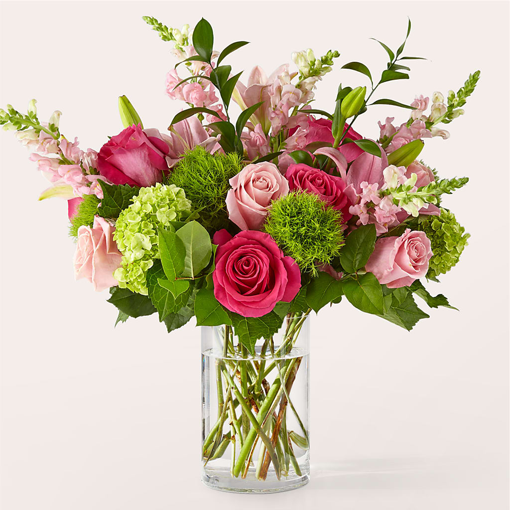 Fit for a Queen Luxury Bouquet – ROSEMARY & PEPPER FLOWER CO, Gaylord MI