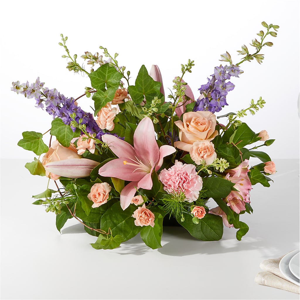 Blossom Time Centerpiece – ROSEMARY & PEPPER FLOWER CO, Gaylord MI
