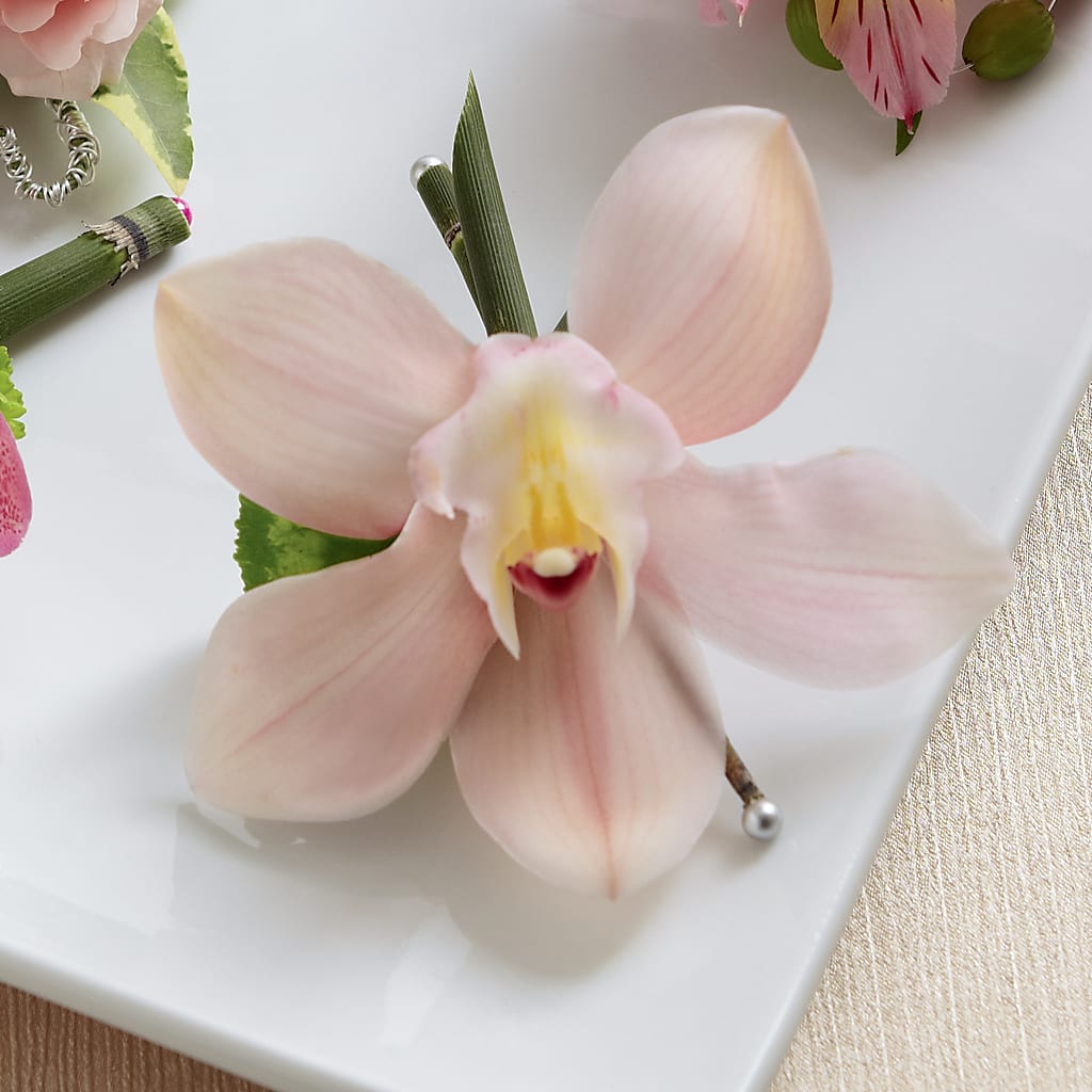 Pink Cymbidium Boutonniere – ROSEMARY & PEPPER FLOWER CO, Gaylord MI