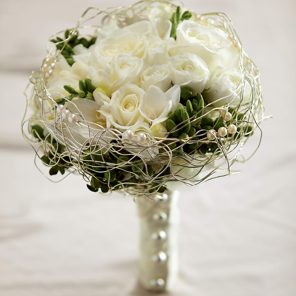 Evermore Bouquet – ROSEMARY & PEPPER FLOWER CO, Gaylord MI
