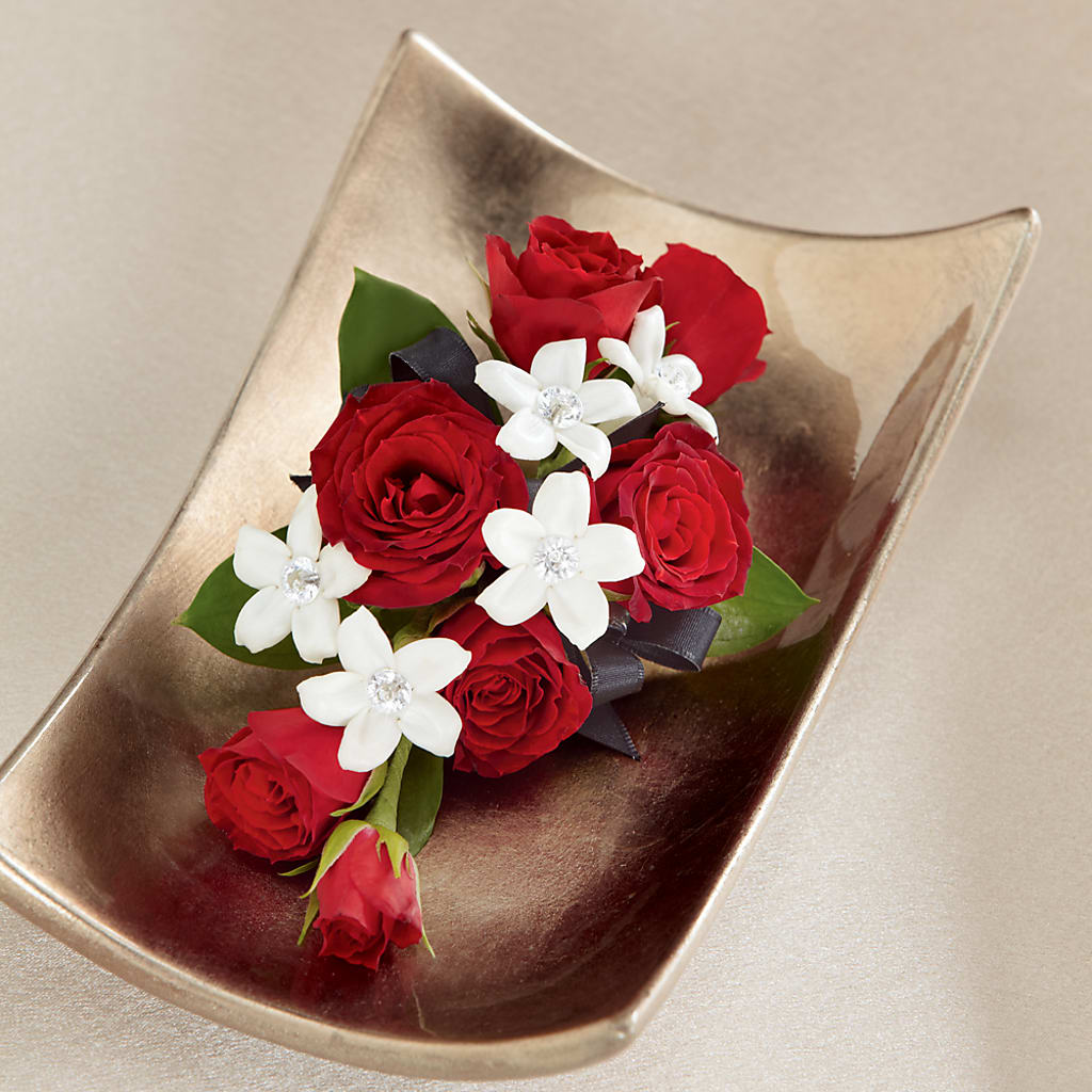Poetry Corsage – ROSEMARY & PEPPER FLOWER CO, Gaylord MI