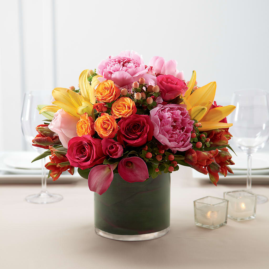 Color Mix Arrangement – ROSEMARY & PEPPER FLOWER CO, Gaylord MI