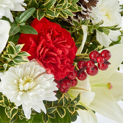 Festive Moments Tree – ROSEMARY & PEPPER FLOWER CO, Gaylord MI