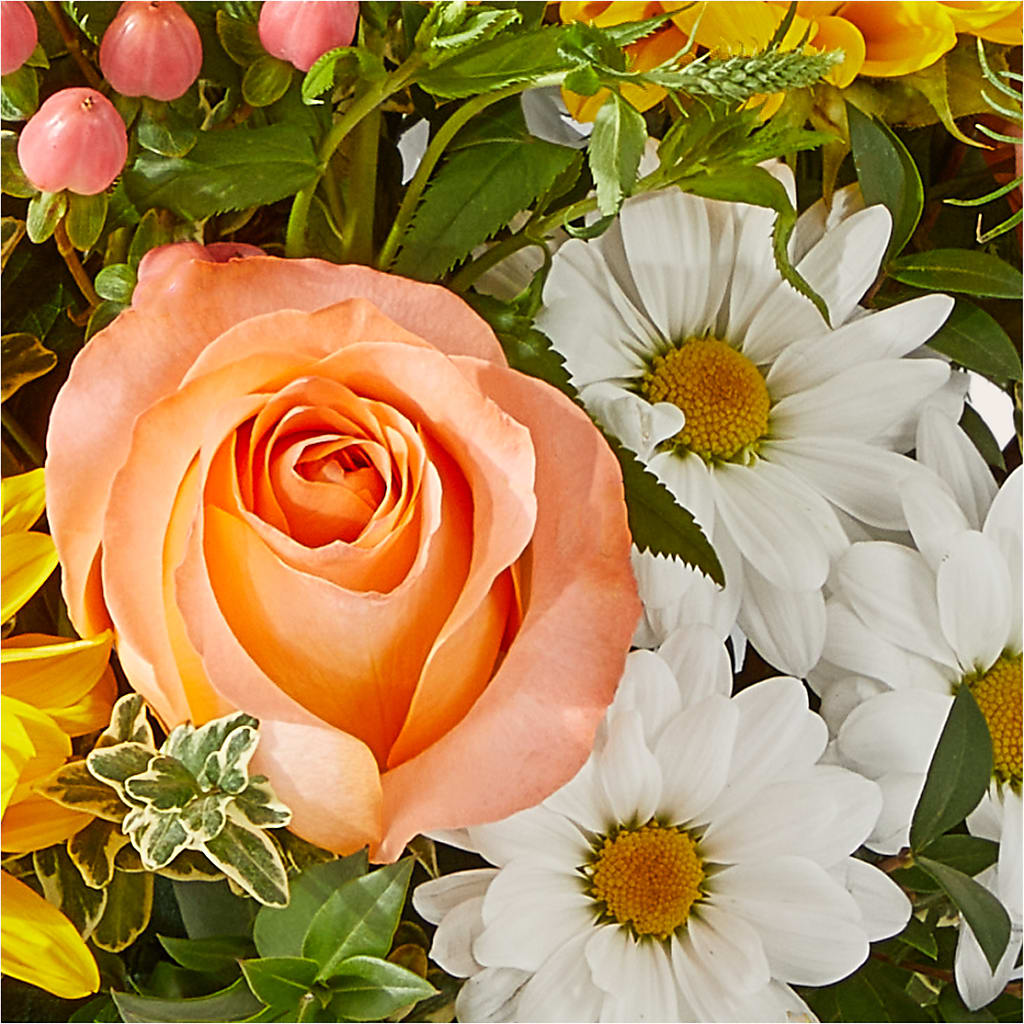 The Good Life Bouquet – ROSEMARY & PEPPER FLOWER CO, Gaylord MI