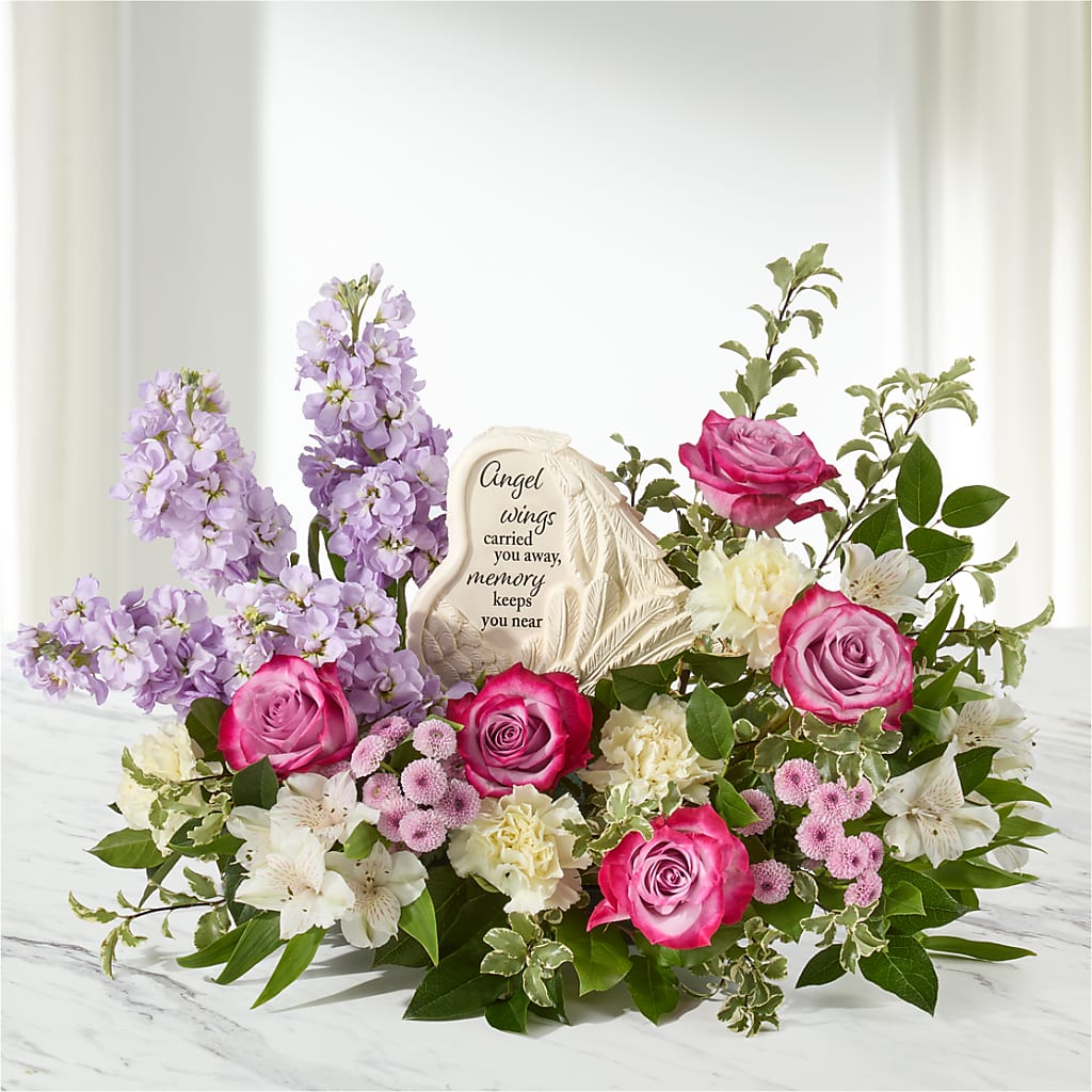 In My Heart Arrangement – ROSEMARY & PEPPER FLOWER CO, Gaylord MI