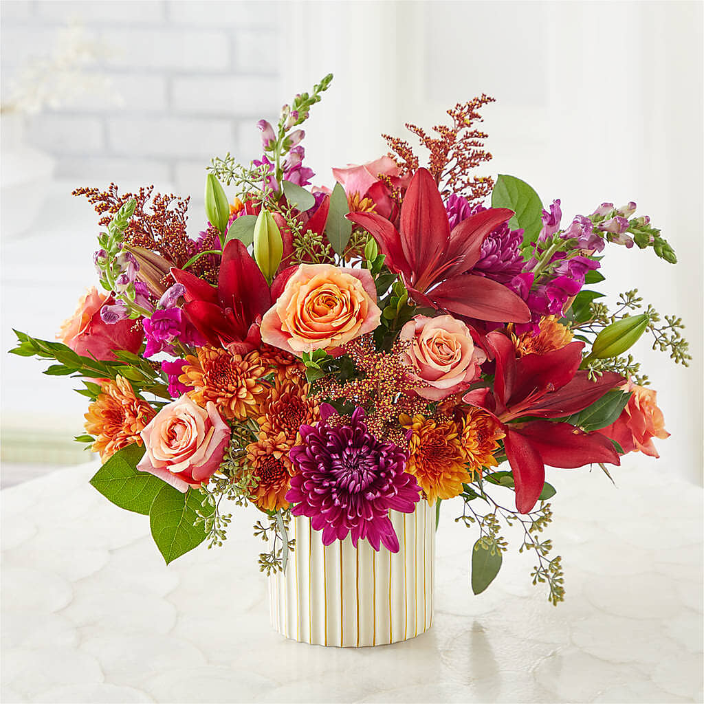 Burgundy Landscape Bouquet – ROSEMARY & PEPPER FLOWER CO, Gaylord MI