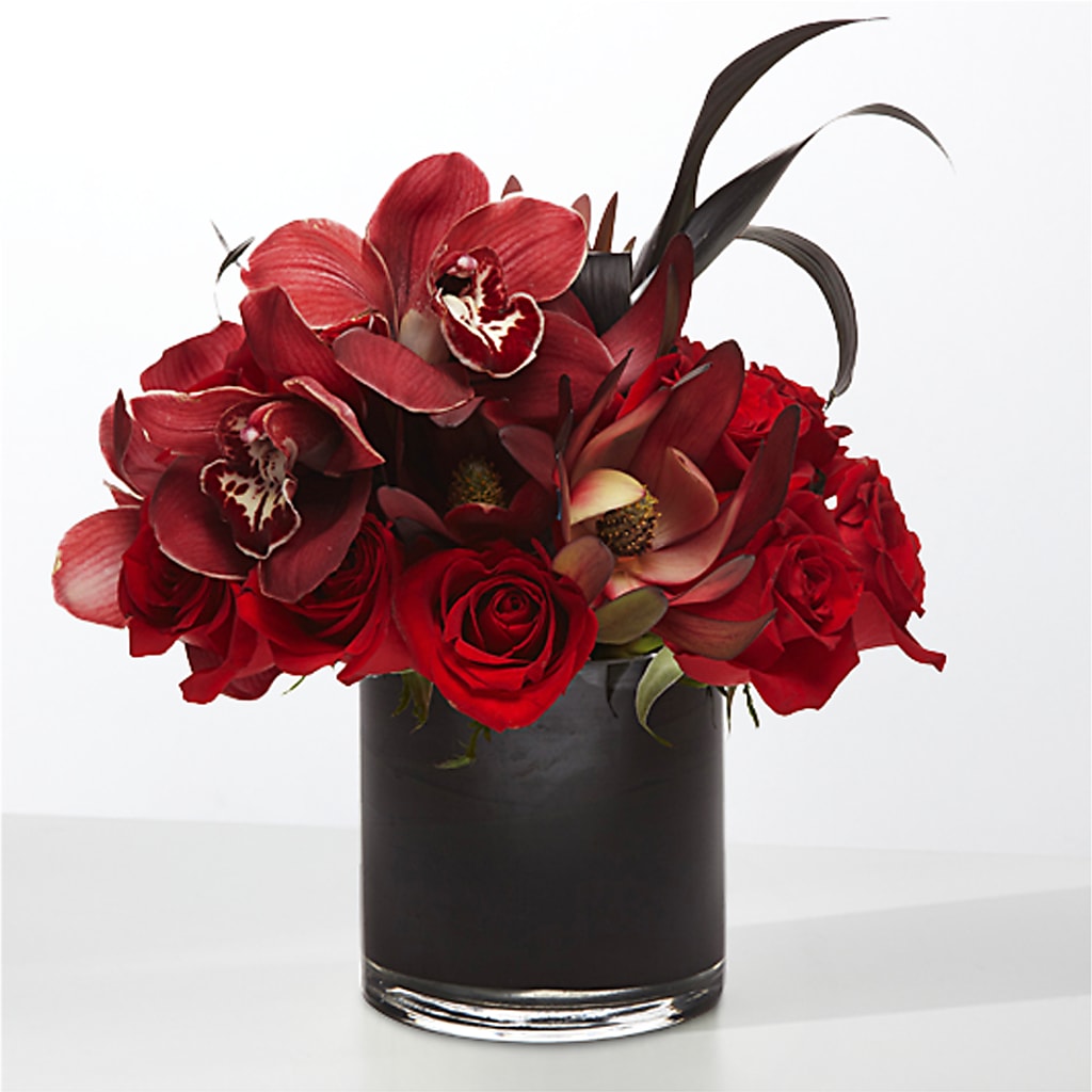 The Eclipse – ROSEMARY & PEPPER FLOWER CO, Gaylord MI