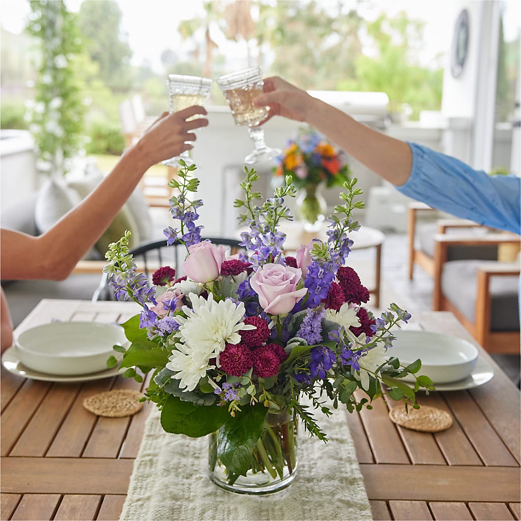 Violet Frost Bouquet – ROSEMARY & PEPPER FLOWER CO, Gaylord MI