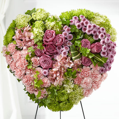Heartwarming Standing Heart – ROSEMARY & PEPPER FLOWER CO, Gaylord MI